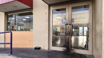 La Fiscalía de Nuevo León investiga los incendios en El Pollo Loco. | Agustín Martínez