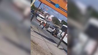 Juárez: Captan otra pelea a machetazos en Juárez