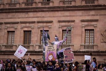 La marcha finalizó en la Plaza Nueva Tlaxcala. | Yuzaleth Rocha