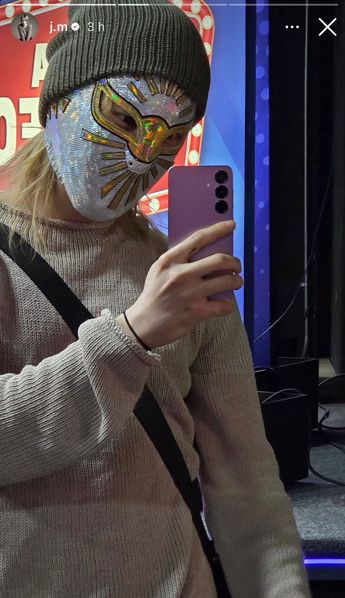 Jimin compartió una foto con máscara del Místico 'El Príncipe de Oro y Plata' | @j.m