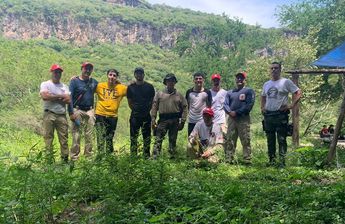 Jóvenes rescatados en la barranca de Huentitán | Telediario