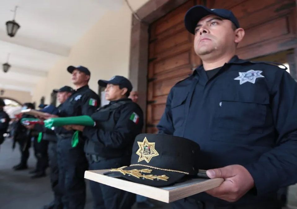 Dan último adiós a policías de Edomex asesinados en operativo de Tenango del Valle