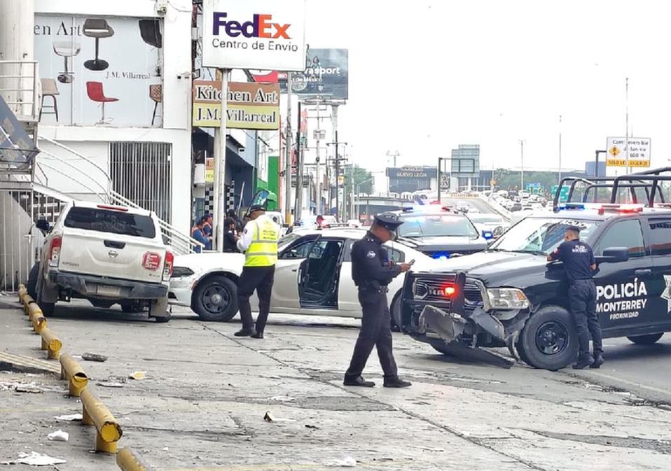 El hombre fue detenido  a la altura de la calle Orizaba, en Mitras Norte en Monterrey. | Agustín Martínez