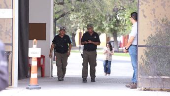 Profepa clausura el zoológico La Pastora tras polémica por caso de osa 'Mina'