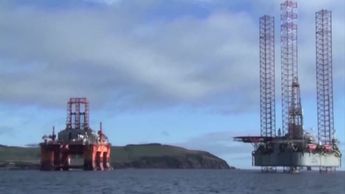 Conflicto en Medio Oriente podría disparar precios del petróleo, advierten expertos