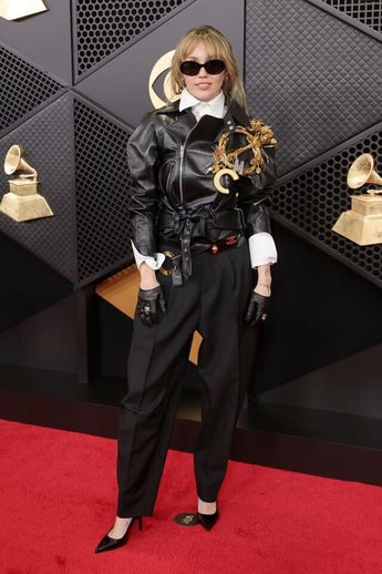 Así lucía Miley Cyrus en los Grammys