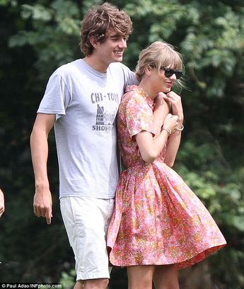 Connor Kennedy y Taylor Swift