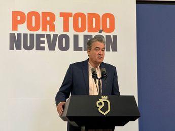 El secretario de Movilidad, Hernán Villarreal informó sobre la pausa a las obras de infraestructura. | Víctor González
