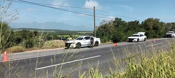 El cuerpo de un hombre fue encontrado a un lado de la carretera. | Martha Zamora