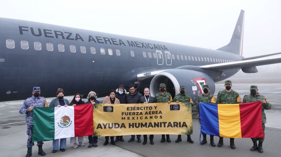 López Obrador y Marcelo Ebrard anunciaron un segundo vuelo para repatriar mexicanos desde Rumania. | Cuartoscuro