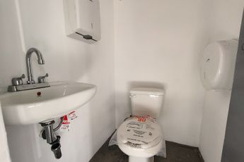 Así se ve el interior de los sanitarios en el sistema de RUTA en Puebla / Agencia Es Imagen
