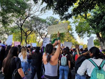 Colectivo Por Amor A Ellxs se suma a la marcha del 8M | Andrea Ávila