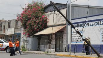 Diputados de NL darán facultades a municipios para quitar 'telarañas' de cableado