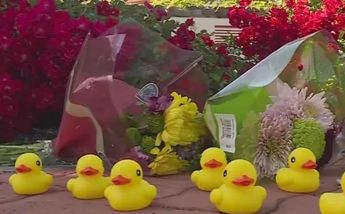 Colocan ofrenda para Casey Rivara/ ABC 10 News