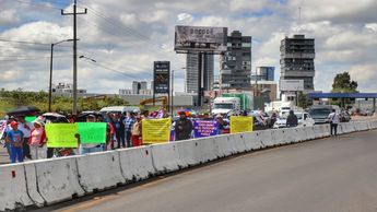 Ciudadanos piden más opciones de transporte para trasladarse de Puebla a Atlixco; exigen el regreso de Palalias | Melanie Torres