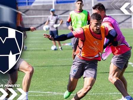 Rayados en entrenamiento previo a enfrentar a Whitecaps en Torreón / @Rayados