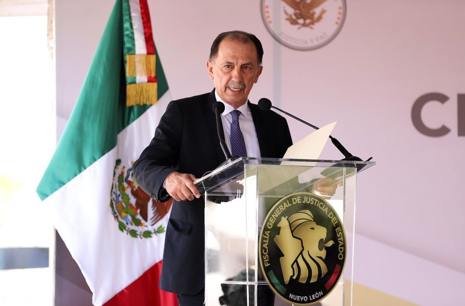 El fiscal Javier Flores Saldívar asegura que el sistema de denuncia virtual de la Fiscalía de Nuevo León funciona. / Luis Guerra