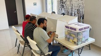 Los ciudadanos votaron para renovar la Suprema Corte. | Kevin Recio