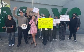 La protesta fue "Recordamos por el paradero de Lic Felipe". | Especial