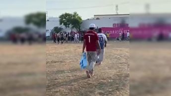 Captan pelea en campo de softbol de la colonia Valle Morelos en Monterrey