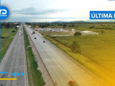 Conoce todo lo que sucede en la autopista México-Querétaro y cómo viajar de manera segura a través de ella.