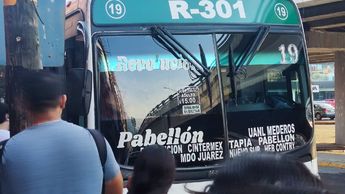 Camión de Monterrey sube a 15 pesos | Especial