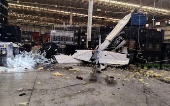 Avioneta se estrella en empresa de Ramos Arizpe; a bordo viajaba una pareja