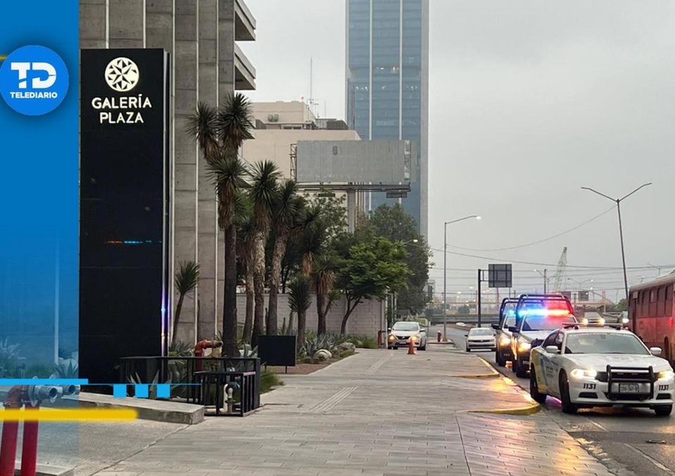 Mujer muere tras caer desde varios pisos de un hotel en Monterrey. | Mayte Villasana