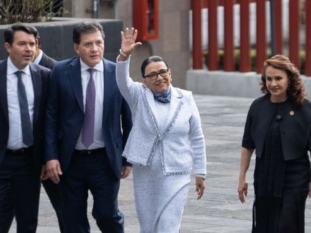 Rosa Icela Rodríguez entrega Segundo Informe de Gobierno en el Congreso.