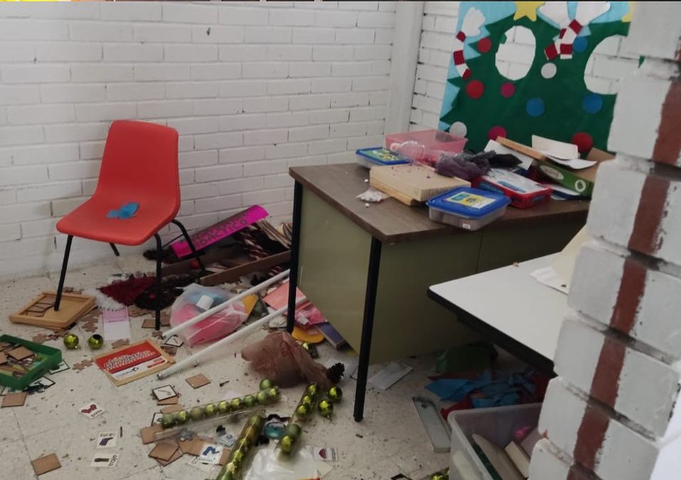 Roban escuela por 12 días consecutivos en la colonia Croc. | Francisco Zúñiga