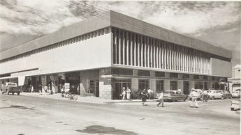 El primer Mercado Juárez se construyó en el año 1902.
