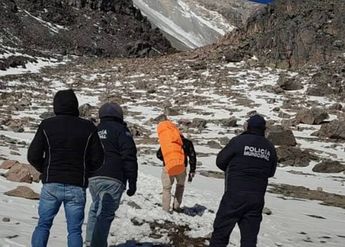 Protección Civil busca al guía de alpinistas perdido en el Pico de Orizaba / Especial