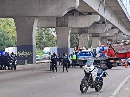 Los primeros respondcientes por accidentes en la autopista México-Puebla suelen ser elementos de la SSC Puebla / Es Imagen