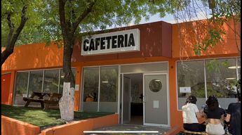 Cafetería de la UANL / Martín Ocañas