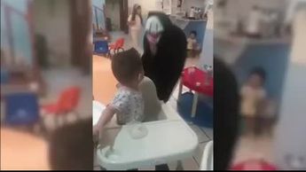 Viralizan video donde niños de guardería son asustados intencionalmente