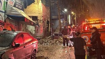 La explosión habría sido generada por un tanque de gas LP de aproximadamente 30 kilogramos.