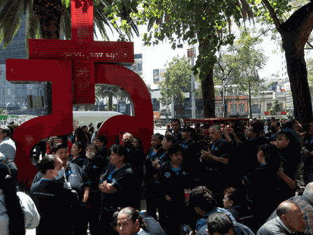 Los parques y vialidades se convierten en espacios para resguardar a la población de un sismo | Cuartoscuro