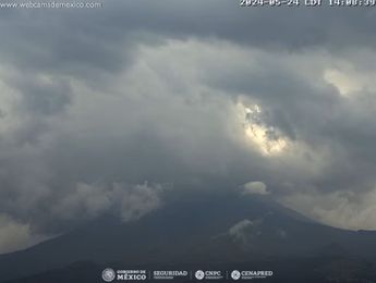Intenso nubarrón gris cubre por completo el volcán Popocatépetl / Webcams de México