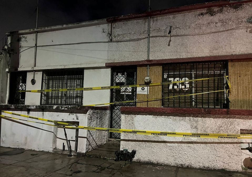 Clausuran "casa de citas" en Monterrey / Mayte Villasana