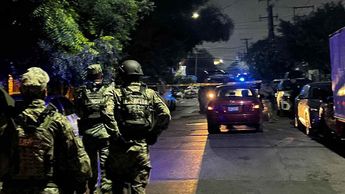 Familiares de las victimas cayeron en crisis nerviosa tras la confirmación del deceso de la mamá y su hijo. | Edgar Plata