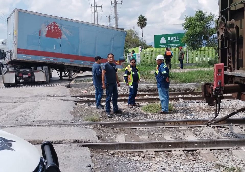 Accidente en Salinas Victoria, Nuevo León | Cortesía