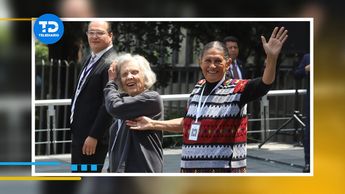 Elena Poniatowska llega a la entrega de constancia de Sheinbaum./J Carballo