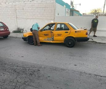 El conductor de un vehículo fue el presunto responsable de un accidente vehicular en Saltillo