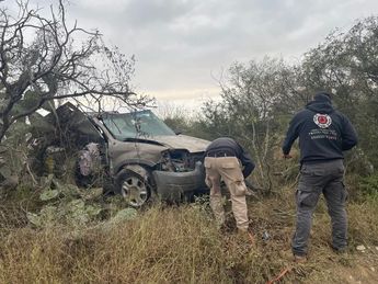 Protección Civil de Linares, Nuevo León atendió el accidente en la Carretera Nacional. | Cortesía
