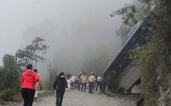 Cae autobús en Machu Picchu/ Especial