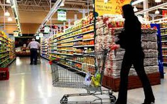 En este supermercado vendían animales enteros y congelados