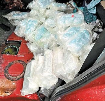 Pastillas con el opioide en tanques de combustible, nuevo método del narcotráfico detectado en Nueva York. | EFE