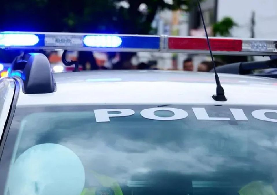 Patrulla de policías/ Archivo