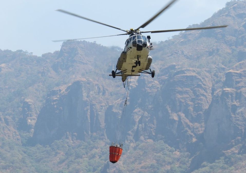 El incendio en el cerro del Tepozteco se origino el martes 22 de marzo/ David Monroy