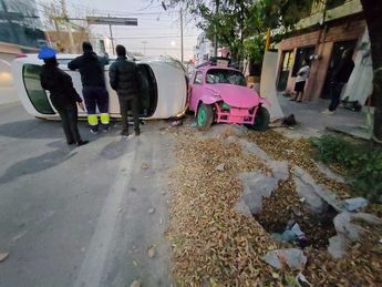 Al lugar arribaron elementos de Protección Civil de Nuevo León y de Monterrey. | Agustín Martínez